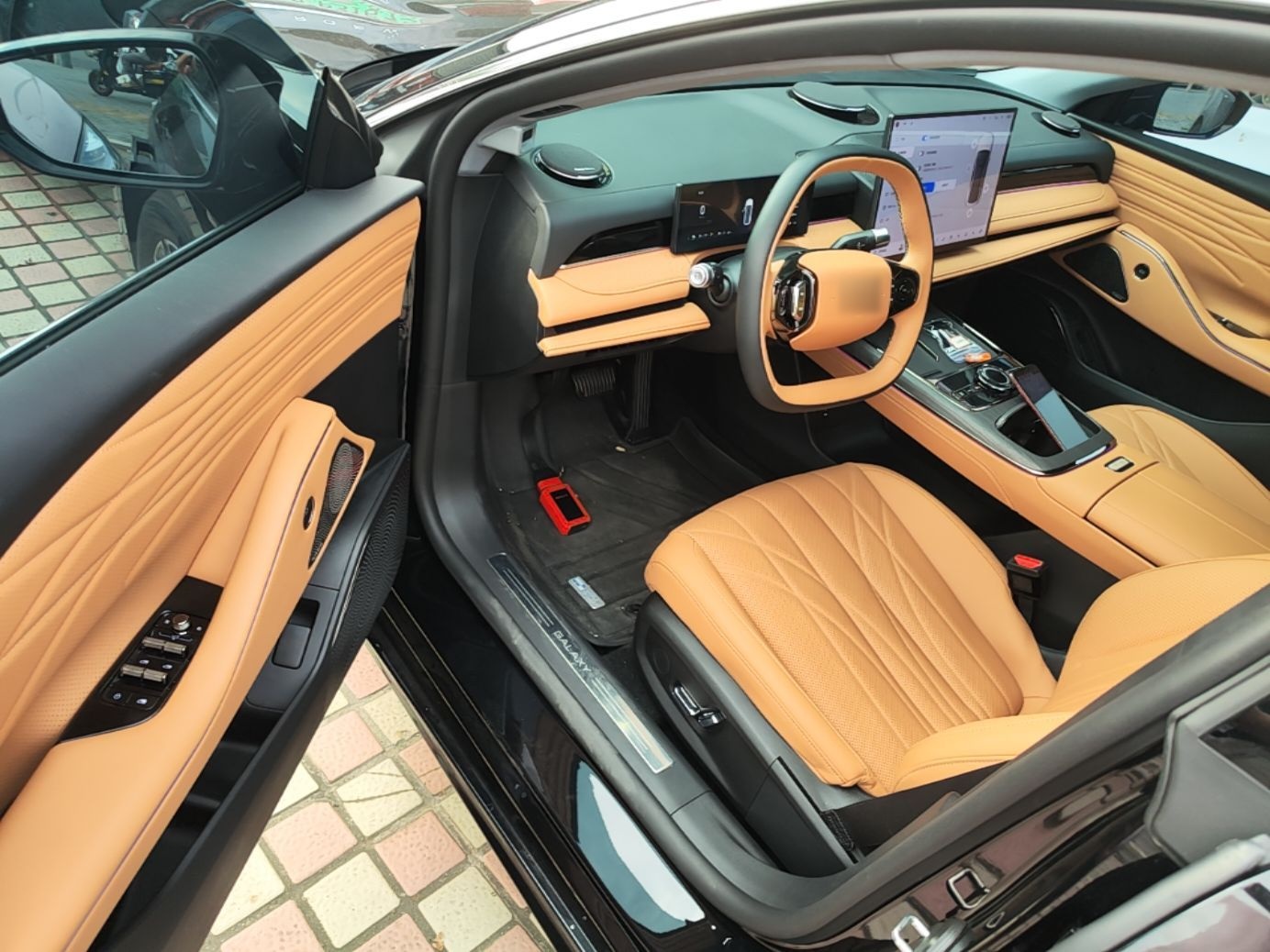 Geely Galaxy 8 2026 Model 225km EM-i Long-Range Ocean Edition — снимка 18