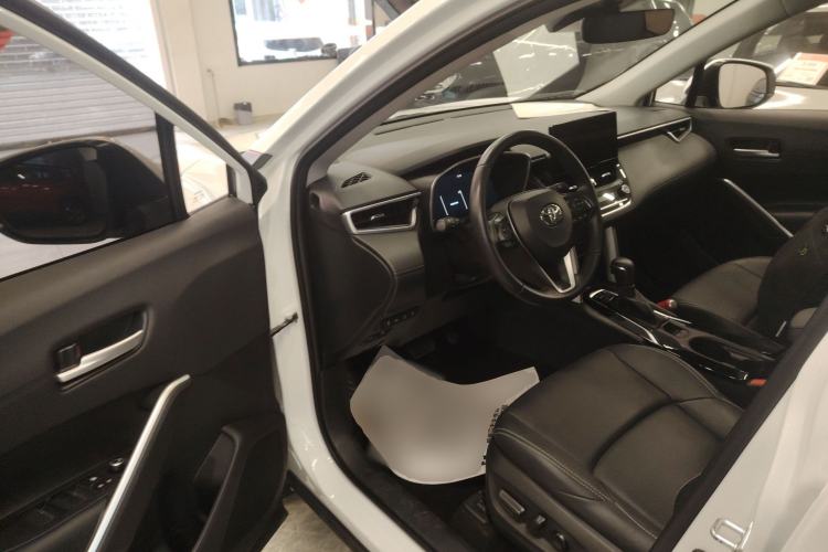 Used Toyota FRONTLANDER 2023 2.0L Smart Electric Hybrid Dual-Engine Deluxe Version