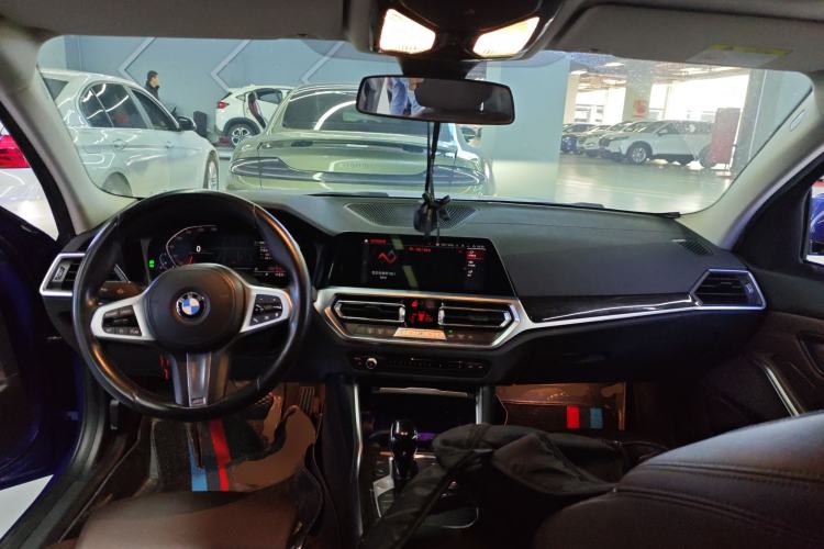 Used BMW 3 Series 2022 Updated 325Li M Sport Package Center Console