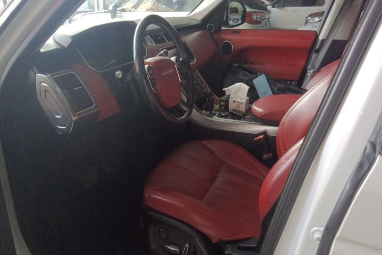 Used Land Rover Range Sport  Left Front Seat