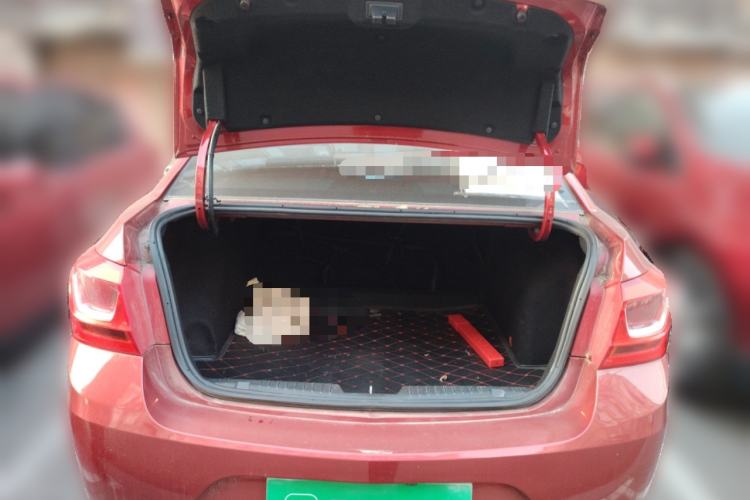 Used Chevrolet Cruze 2015 1.5L Classic SL MT Trunk