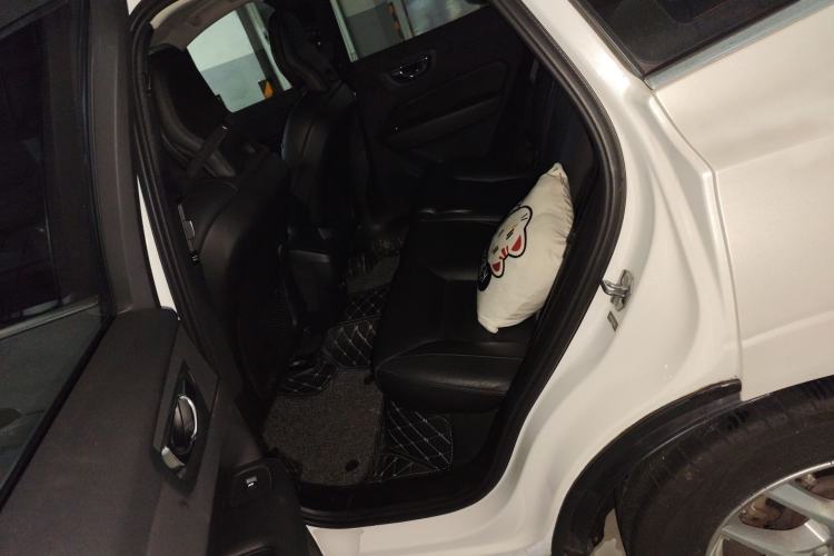 Used Volvo XC60 2020 T5 4x4 Zhiyi Luxury Edition