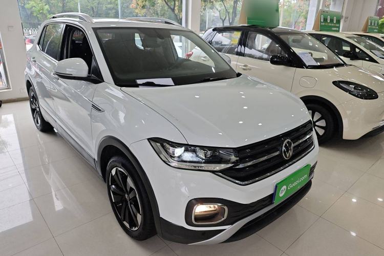 Used Volkswagen Tacqua 2021 200TSI DSG JoyConnect Edition