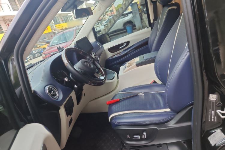 Used Mercedes-Benz Vito 2018 2.0T Business Version China VI Emission Standard
