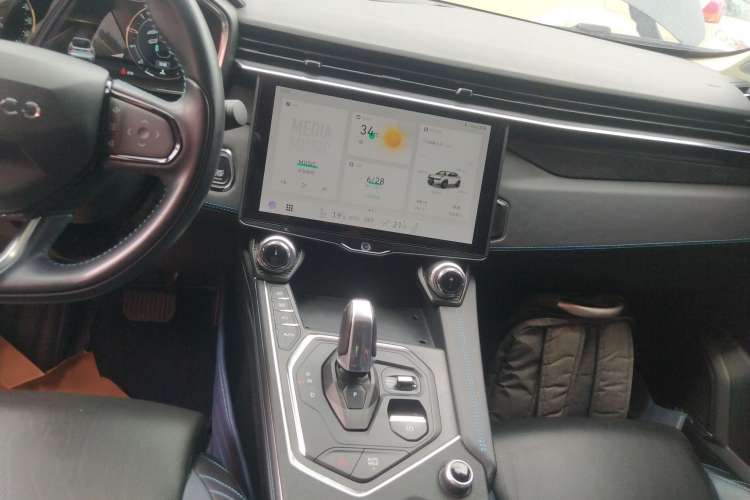 Used Lynk & Co 05 2020 2.0TD Two-Wheel Drive Shine Halo