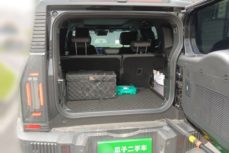 Used JETOUR Traveler 2023 2.0T All-Wheel Drive CrossPRO+ Trunk