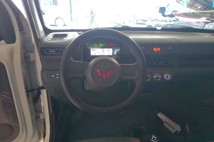 Used Wuling Zhiguang New Energy 2025 Comfort Model Steering Wheel