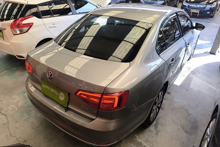 Used Volkswagen Sagitar 2017 1.6L Automatic Comfort Model
