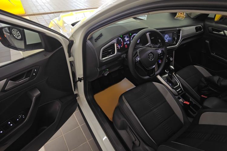 Used Volkswagen T-ROC 2020 280TSI DSG Two-Wheel Drive Advanced Version
