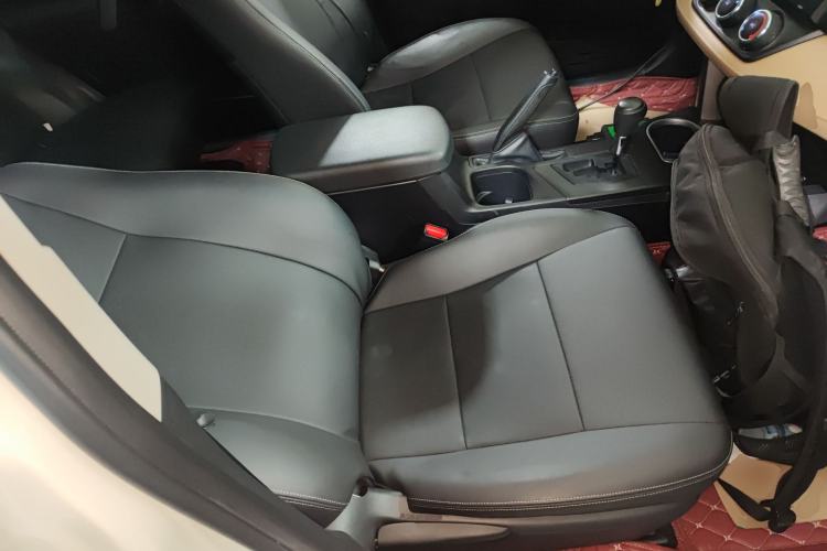 Used Toyota RAV4 2016 2.0L CVT Two-Wheel Drive Urban Edition China V Standard