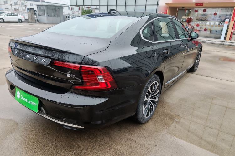 Used Volvo S90 2024 B5 Zhiyi Luxury Edition
