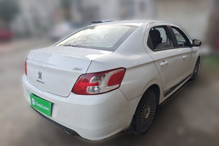 Used Peugeot 301 2014 1.6L Manual Comfort Edition
