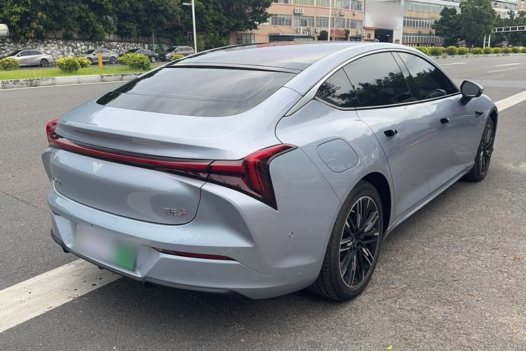 Used NETA S 2022 Pure Electric 715 km Range Rear-Wheel Drive Mid-Range Version