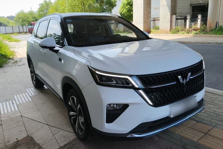 Used Wuling Asta 2021 1.5T CVT Star-Yao Edition Front Right 45 Deg