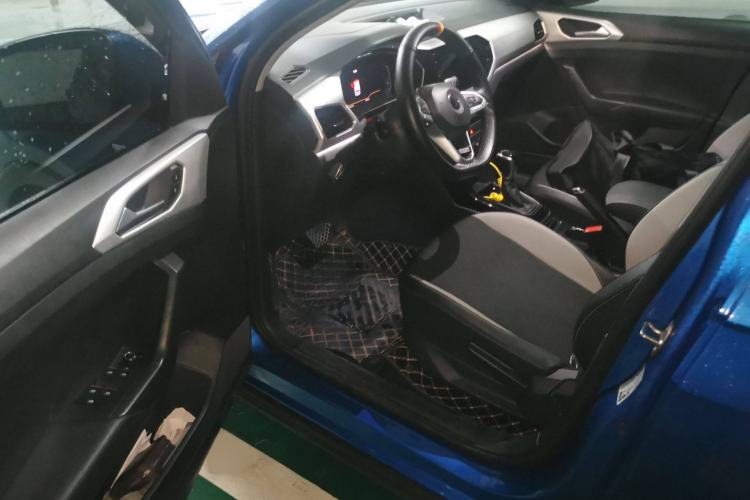 Used Volkswagen Tacqua 2020 1.5L Automatic Yue Interior 3