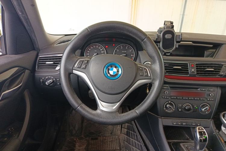 Used BMW X1 2015 sDrive18i Fashion Upgrade Edition Steering Wheel