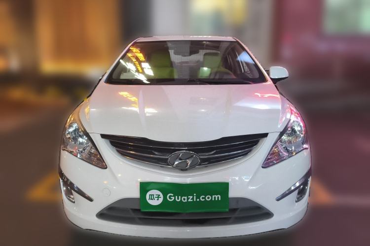 Used Hyundai Verna (older generation) 2010 Sedan 1.4L Manual Comfort GS Front