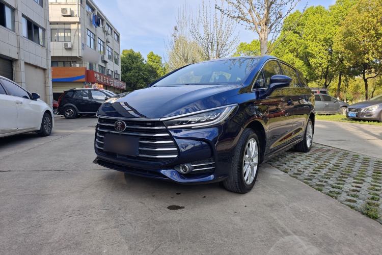 Used BYD Song MAX 2019 1.5T Manual Smart Connect Ruiyi Sunroof Model 7 Seats China VI Standard