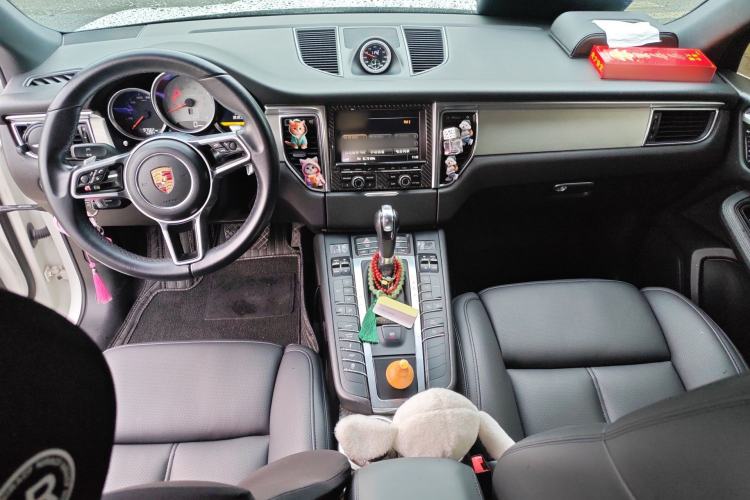 Used Porsche Macan 2014 Macan S 3.0T Center Console