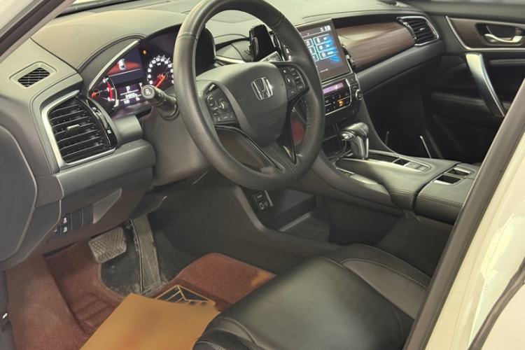 Used Honda Avancier 2017 240TURBO Two-Wheel Drive Luxury Edition
