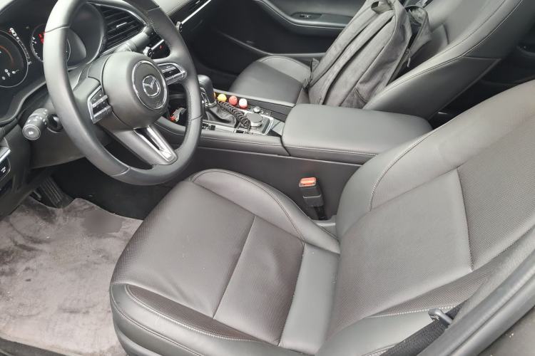 Used Mazda 3 Axela 2023 2.0L Automatic ZhiZhen Edition Left Front Seat