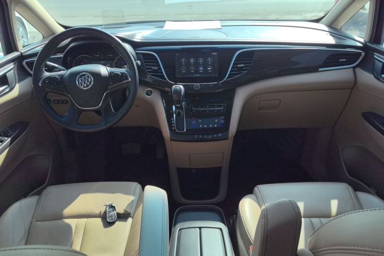 Used Buick GL8 2018 ES 28T Flagship Model China VI Standard