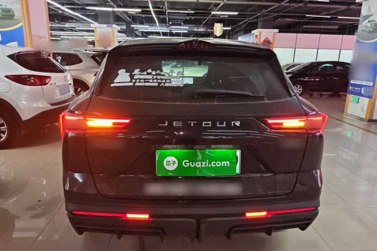 Used JETOUR Dashing i-DM 2023 1.5T DHT Lightning 01
