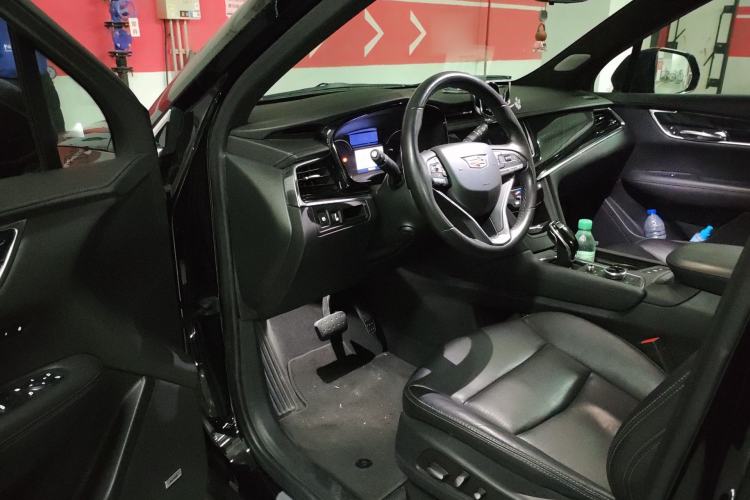 Used Cadillac XT6 2020 28T Six-Seater Four-Wheel-Drive Luxury Version
