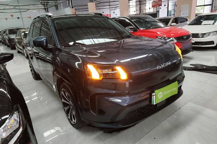 Used AION V 2024 Aion Tyrannosaurus 650 Smart Premium Edition