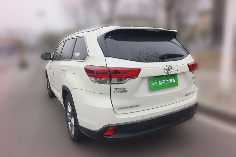 Used Toyota Highlander 2018 2.0T Four-Wheel Drive Prestige Version 7 Seats China VI Standard