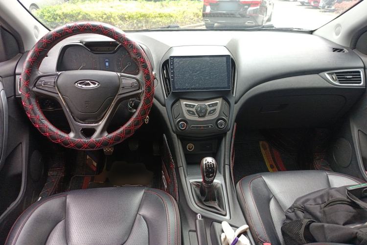 Used Chery Arrizo 5 2017 1.5L Manual Lingchao Edition Center Console