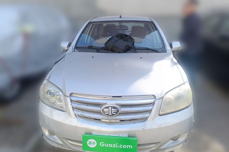 Used FAW Xiali N5 2014 1.3L Manual Standard Edition Front