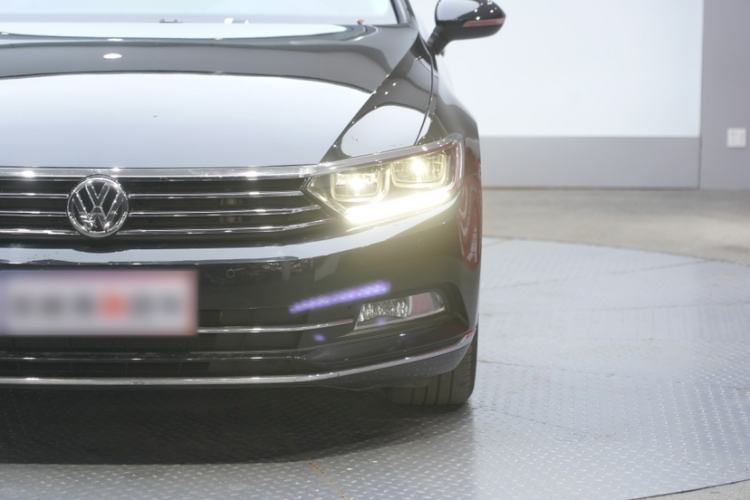 Used Volkswagen Magotan 2019 330TSI DSG Luxury Version China VI Standard
