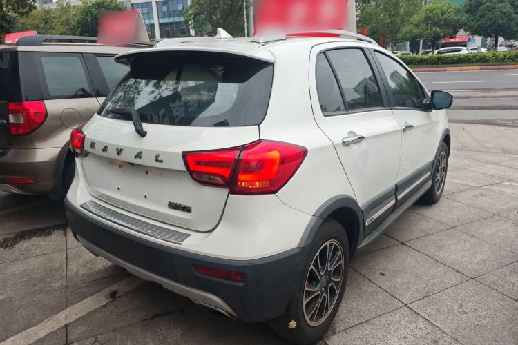 Used Haval H1 2015 1.5L Manual Luxury Model
