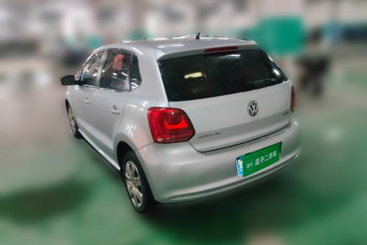 Used Volkswagen Polo 2013 1.4L Manual Fashion Edition