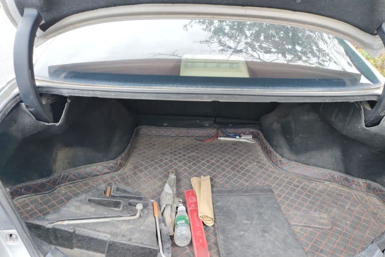 Used Toyota Reiz 2010 2.5S Fengdu Jinghua Edition Trunk