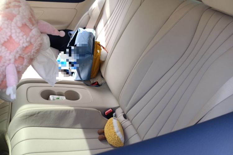 Used Mercedes-Benz E-Class 2023 E 260 4MATIC Coupe Left Rear Seat