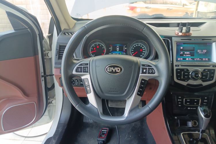 Used BYD Surui 2015 Revised Version 1.5L Automatic Luxury Edition
