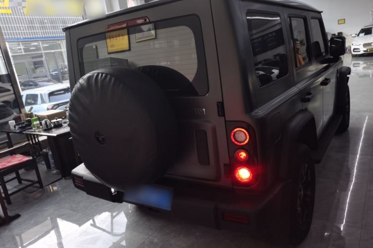 Used 212 T01 2024 2.0T Explorer
