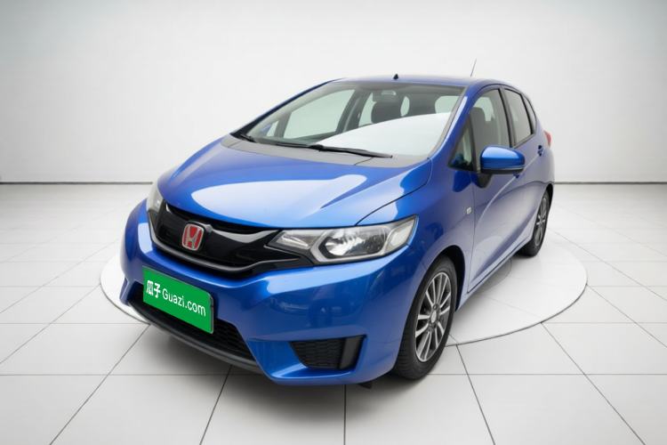 Used Honda Fit 2014 1.5L LX Manual Comfort Model Guazi used car, China used car export, Used car for sale, Used  cars, Cheapest cars for sale