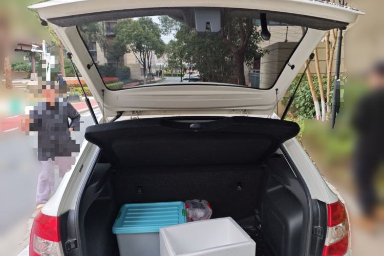 Used Skoda Rapid Spaceback 2016 Revised Version 1.4L Manual Front-Drive Edition