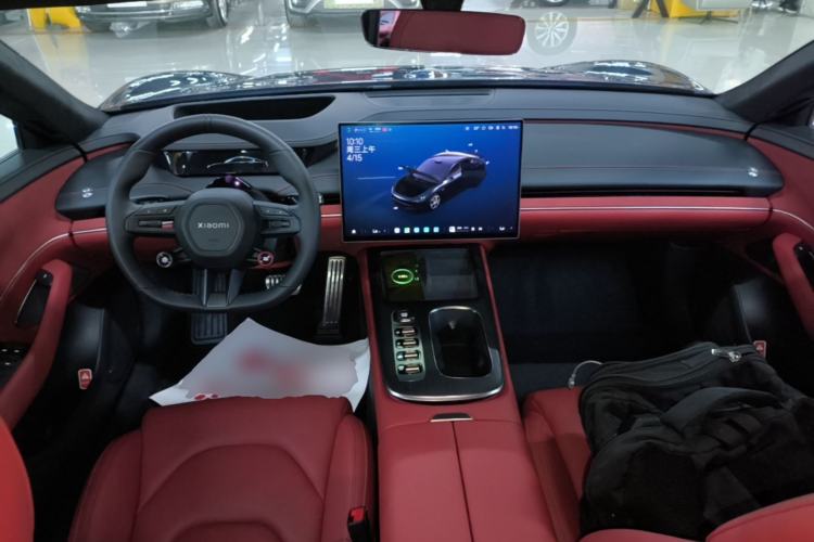 Used Xiaomi Auto SU7 2024 Four-Wheel Drive Ultra-Long Range Advanced Intelligent Driving Max Edition Center Console