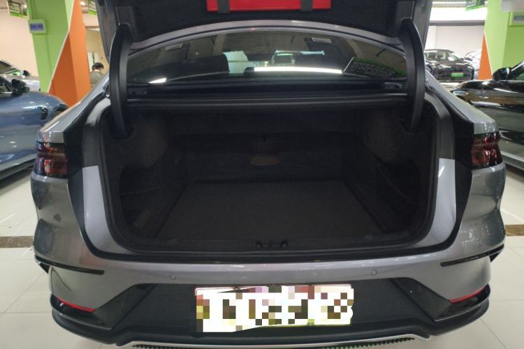 Used BYD Han 2024 DM-i Glory Edition 121KM Elite Model