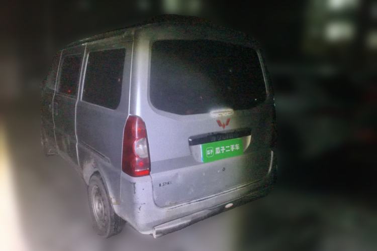 Used Wuling Rongguang 2011 1.2L Base Version
