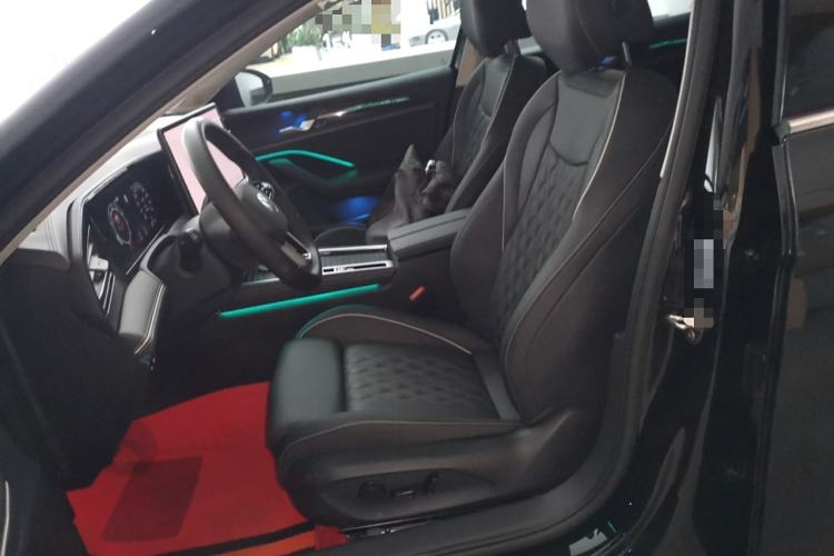 Used Volkswagen Magotan 2024 380TSI DSG Prestige Edition DaMai Package
