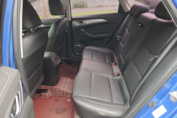 Used CHANGAN Eado 2018 1.6L GDI Manual Fashion Edition