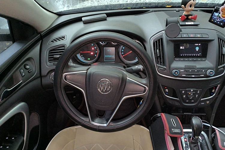 Used Buick Regal 2015 1.6T Leading Technology Model Steering Wheel