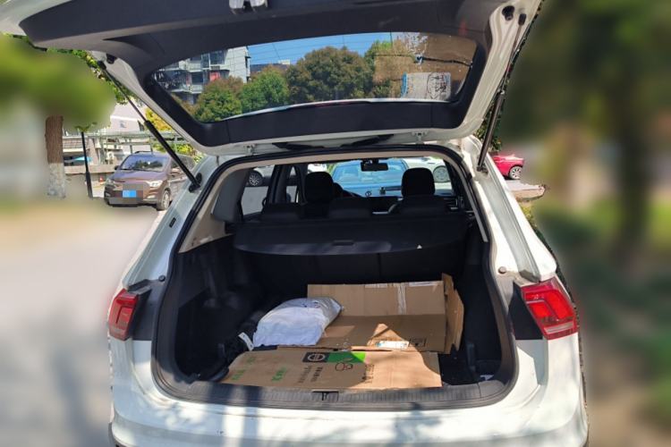 Used Volkswagen Tiguan L 2023 330TSI Automatic Two-Wheel Drive Comfort Edition Trunk