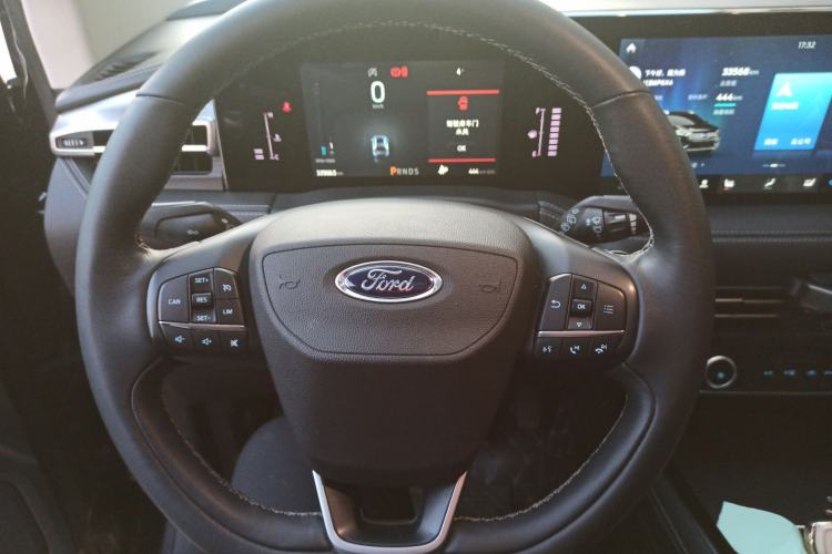 Used Ford Edge 2021 PLUS EcoBoost 245 Two-Wheel-Drive Platinum Edition 5 Seats