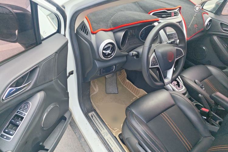 Used BYD Yuan 2017 1.5L Automatic Cool & Stylish Model
